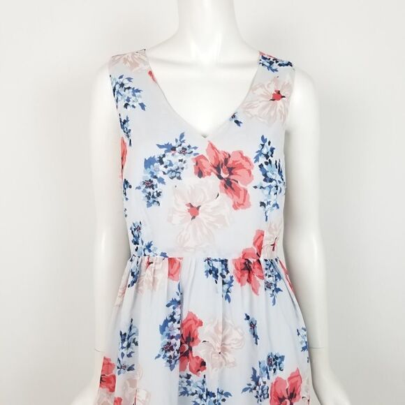 JACK Womens Size 10 Blue & Red Floral V Neck Sleeveless Fit & Flare Dress - Picture 2 of 6